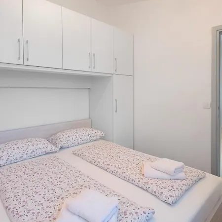 Marina Apartment Rabac Exterior photo